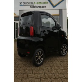 Madat A01 – Elektro-Microauto Schwarz (E-Mopedauto) mit Lithium-Eisenphosphat-Akku (LiFePO₄), 45 km/h oder 25 km/h