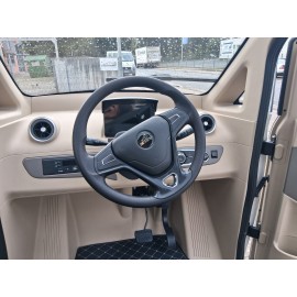 Madat A01 – Elektro-Microauto Weiß mit 80 Ah Lithium-Eisenphosphat-Akku (LiFePO₄), 45 km/h oder 25 km/h