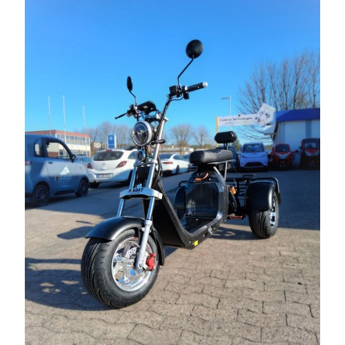 Madat CP-3 Elektroroller Zweisitzer – Dreirad, 45 km/h (25 km/h Option), 20 Ah Akku, 40 km Reichweite, Schwarz