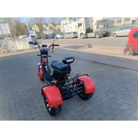 Madat CP-3 Elektro-Dreirad – E-Scooter & Chopper, 45 km/h (25 km/h optional), 40 Ah Akku, 60–90 km Reichweite, mit 2 Akkus, Rot