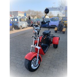 Madat CP-3 Elektro-Dreirad – E-Scooter & Chopper, 45 km/h (25 km/h optional), 40 Ah Akku, 60–90 km Reichweite, mit 2 Akkus, Rot