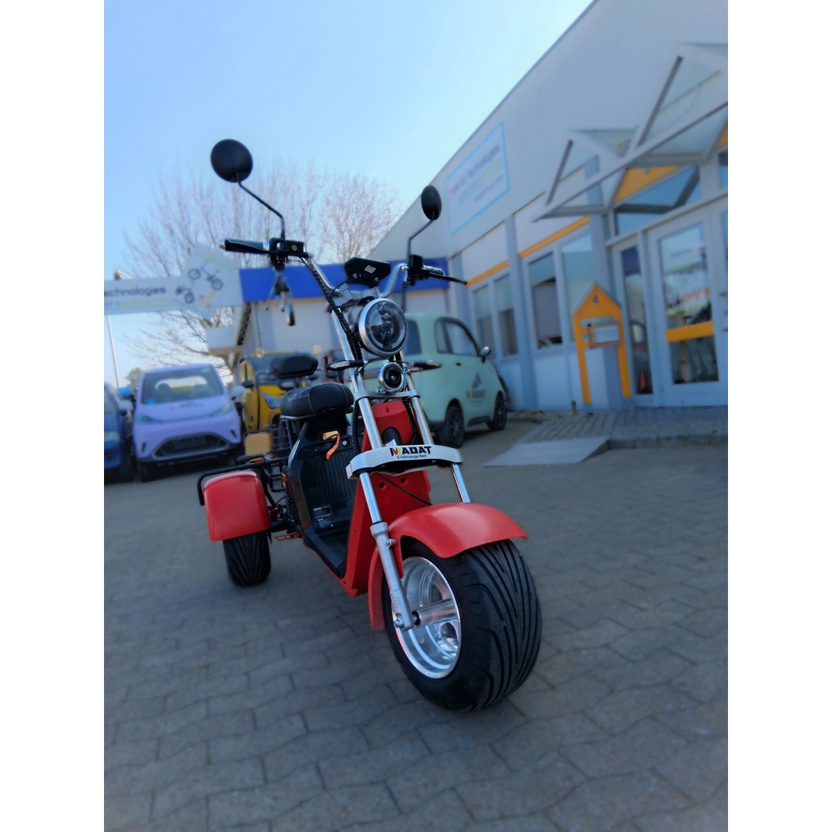 Madat CP-3 Elektro-Dreirad – E-Scooter & Chopper, 45 km/h (25 km/h optional), 40 Ah Akku, 60–90 km Reichweite, mit 2 Akkus, Rot