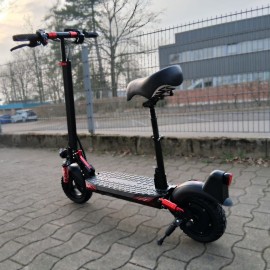 E-Sit Pro –  E- Scooter mit Sitz, Vollfederung  Gelände-Reifen