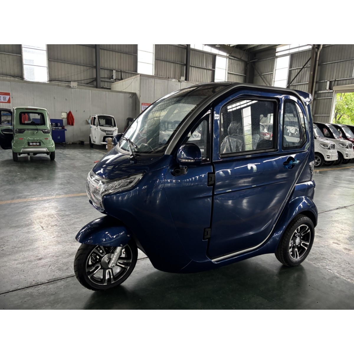 E Trike eco – 3 Rad Kabinenroller mitLithium-Eisen-Phosphat (LiFePO₄)| Blau | Elektrisches Kabinenfahrzeug