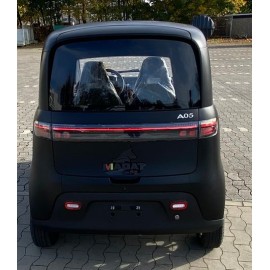 Madat A05 – Matt-Schwarzer E-Kabinenroller mit 100 Ah Lithium-Eisenphosphat-Akku (LiFePO₄), 45 km/h