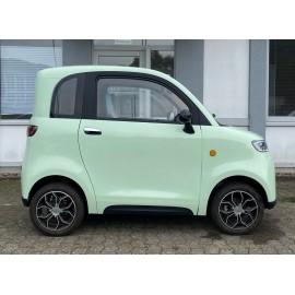 Madat A05 – Grüner E-Kabinenroller mit 100 Ah Lithium-Eisenphosphat-Akku (LiFePO₄), 45 km/h