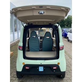 Madat A05 – Grüner E-Kabinenroller mit 100 Ah Lithium-Eisenphosphat-Akku (LiFePO₄), 45 km/h