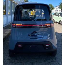 Madat A05 – Grauer E-Kabinenroller mit 100 Ah Lithium-Eisenphosphat-Akku (LiFePO₄), 45 km/h