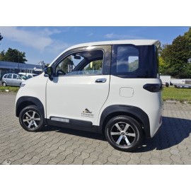 Madat B05 – Elektro-Microauto Weiß mit Lithium-Eisenphosphat-Akku (LiFePO₄), 45 km/h