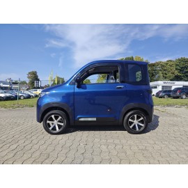 Madat B05 – Blaues Elektro-Microauto (E-Mopedauto) mit LiFePO₄ (Lithium-Eisenphosphat) Akku – 45 km/h oder 25 km/h