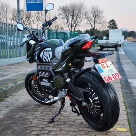 DAYI E-Odin 3.0 Pro 10KW E roller E Scooter E Motorrad 17 Zoll 120 km/h 120Ah Akku 210 km