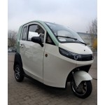 Madat A03 – Elektrischer Dreirad-Kabinenroller in Beige Hellgrün mit Lithium-Eisenphosphat-Akku (LiFePO₄), 45 km/h (optional 25 km/h)
