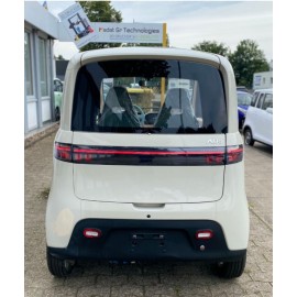 Madat A05 – Beiger E-Kabinenroller mit 100 Ah Lithium-Eisenphosphat-Akku (LiFePO₄), 45 km/h